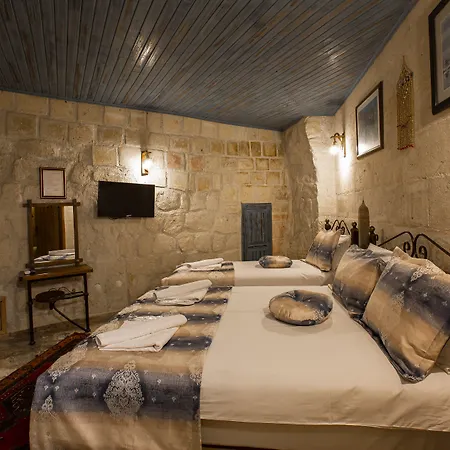 Mansion Bed & Breakfast 4*